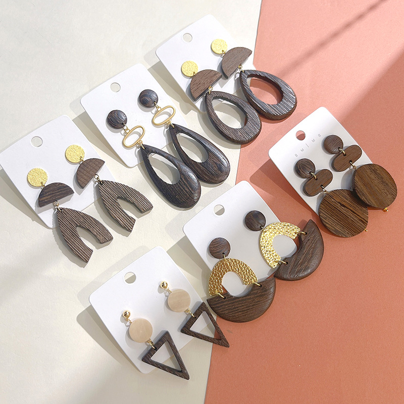 Wholesale Water oplet shaped geometric wooden earrings