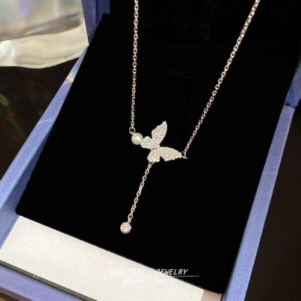Wholesale butterfly tassel necklace clavicle chain for women
