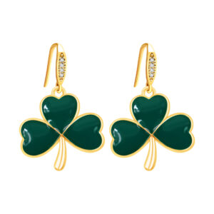 Dark green clover
