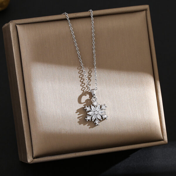 Wholesale Full Diamond Snowflake Titanium Steel Necklace for Women