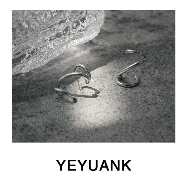 Wholesale Personality Temperament Dislocation Cross Line Earrings