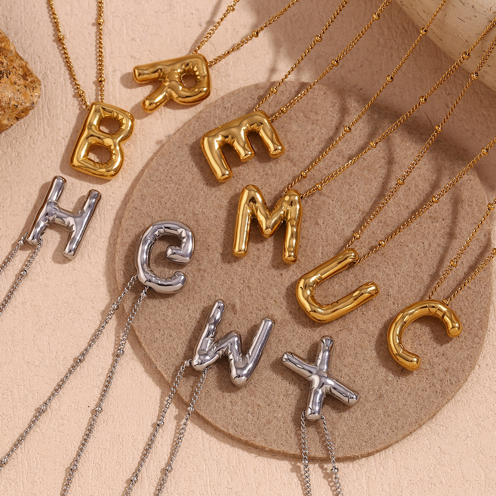 Wholesale European and American Niche Cute pular pular Necklace Stainless Steel 18K Gold Plated Party Balloon Letter Pendant Necklace for Women