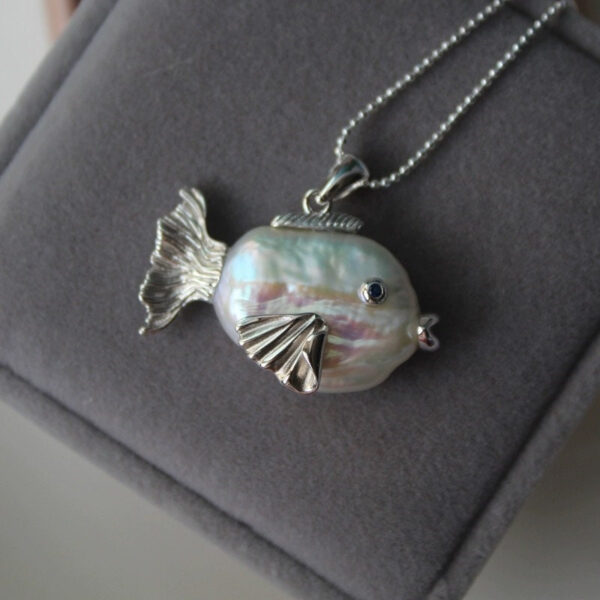 Wholesale Golden Ocean World Pearl Headfish Necklace