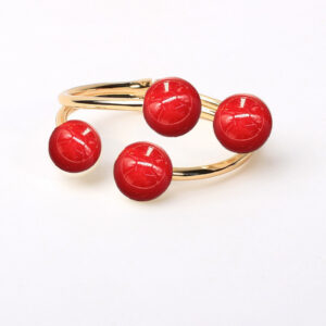 Four pearl red