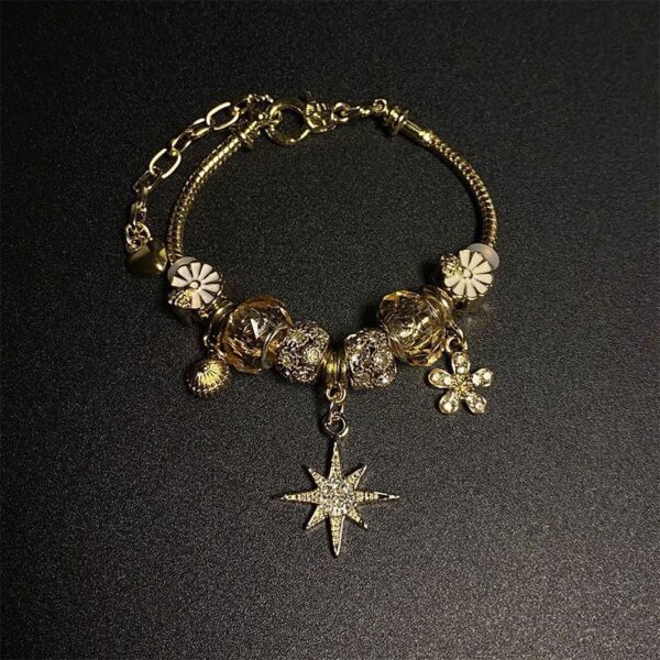 Wholesale Alloy Eight Pointed Star Gold Bracelet