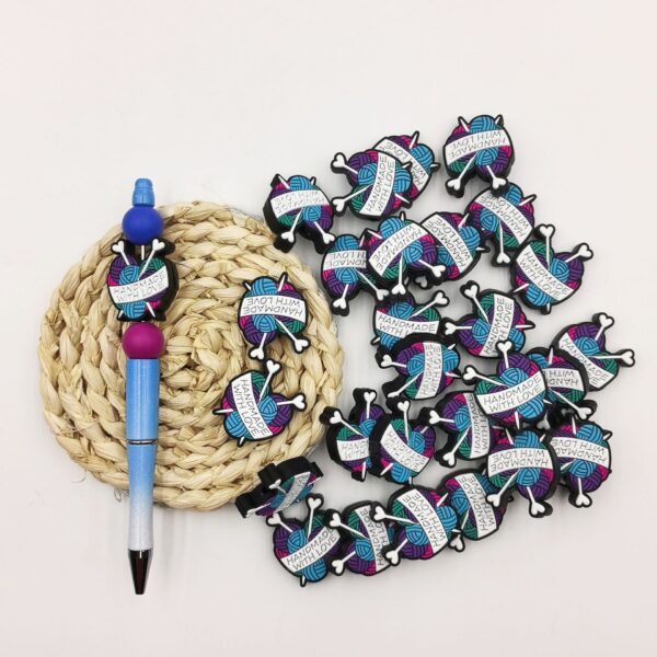 O1CN01IdClpO2FO3f2wAmd1_2216349148869-0-cib Wholesale 10pcs Creative Cartoon Wool Silicone Beads