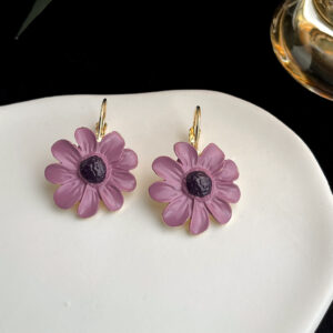 Daisy flowers-copper ear hooks