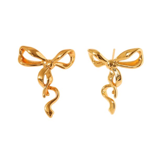 Wholesale Stainless steel stud earrings for women