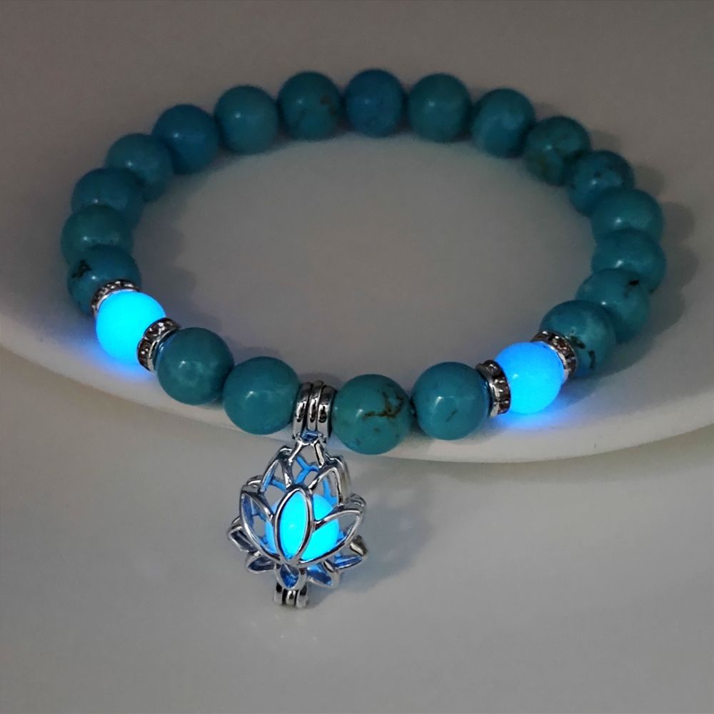 Wholesale European and American Hot-selling Creative All-match White Turquoise Yoga Luminous Lotus Bracelet Multicolor Natural Stone Fluorescent Brace