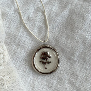 Steel color flower necklace