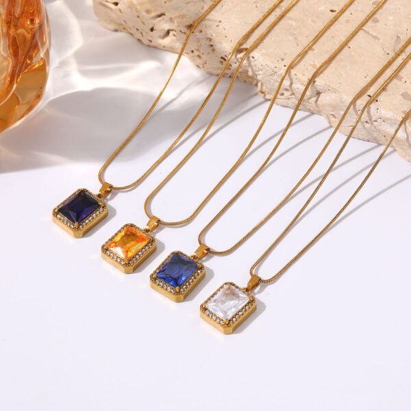 Wholesale Stainless steel diamond inlaid necklace for women