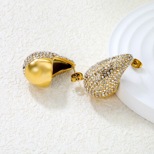 Wholesale Pearl White Diamond 18k Stainless Steel Earrings for Women, Light Luxury