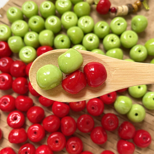 Wholesale 10pcs glass green apple red apple beads