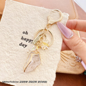 White crystal-keychain / Individual package