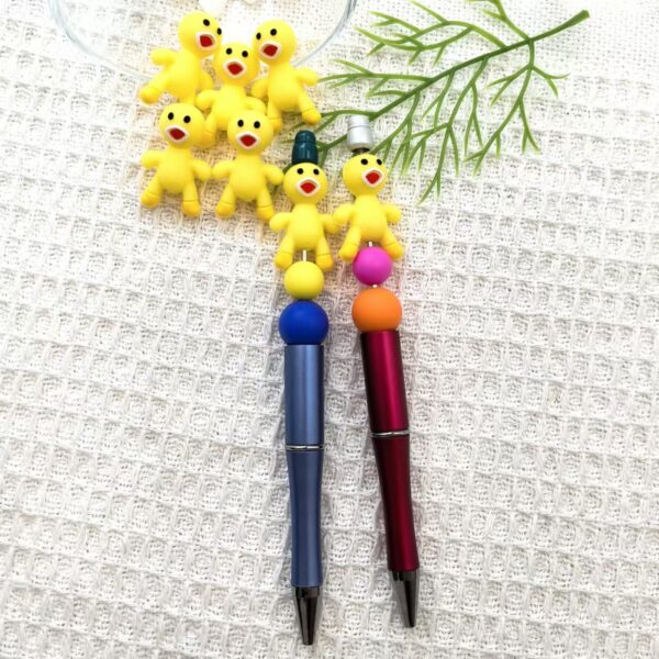 O1CN01JTkIC82FO3i1S5Iqs_2216349148869-0-cib Wholesale 10pcs 3D Yellow Duck Silicone Cartoon Beads