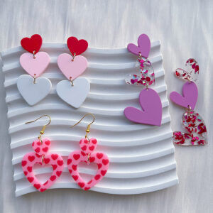 Wholesale Valentine's Day Pink Irregular Love Acrylic Earrings