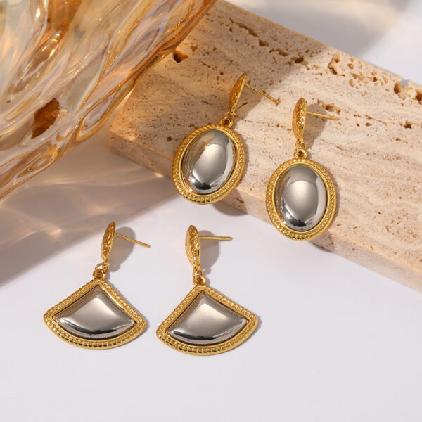 Wholesale Stainless steel stud earrings in stock