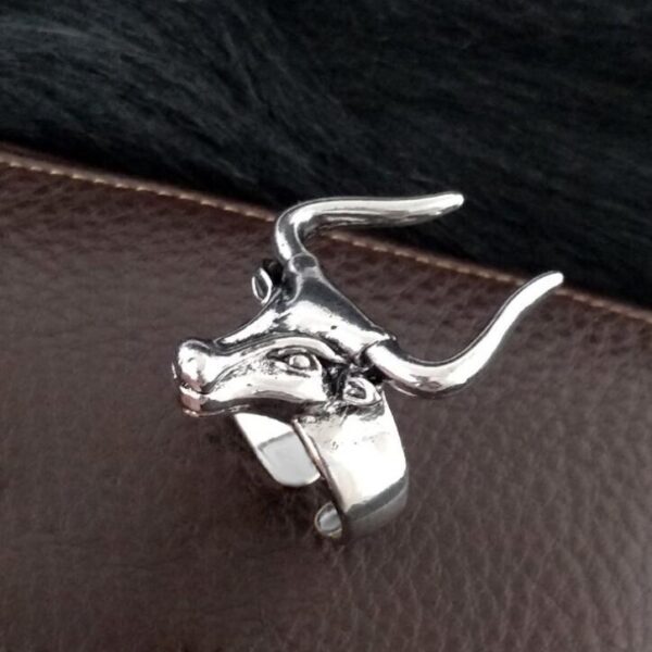 O1CN01JZ14tf1wk40dIOEri_2215451206345-0-cib Wholesale Western style men's bull head ring adjustable