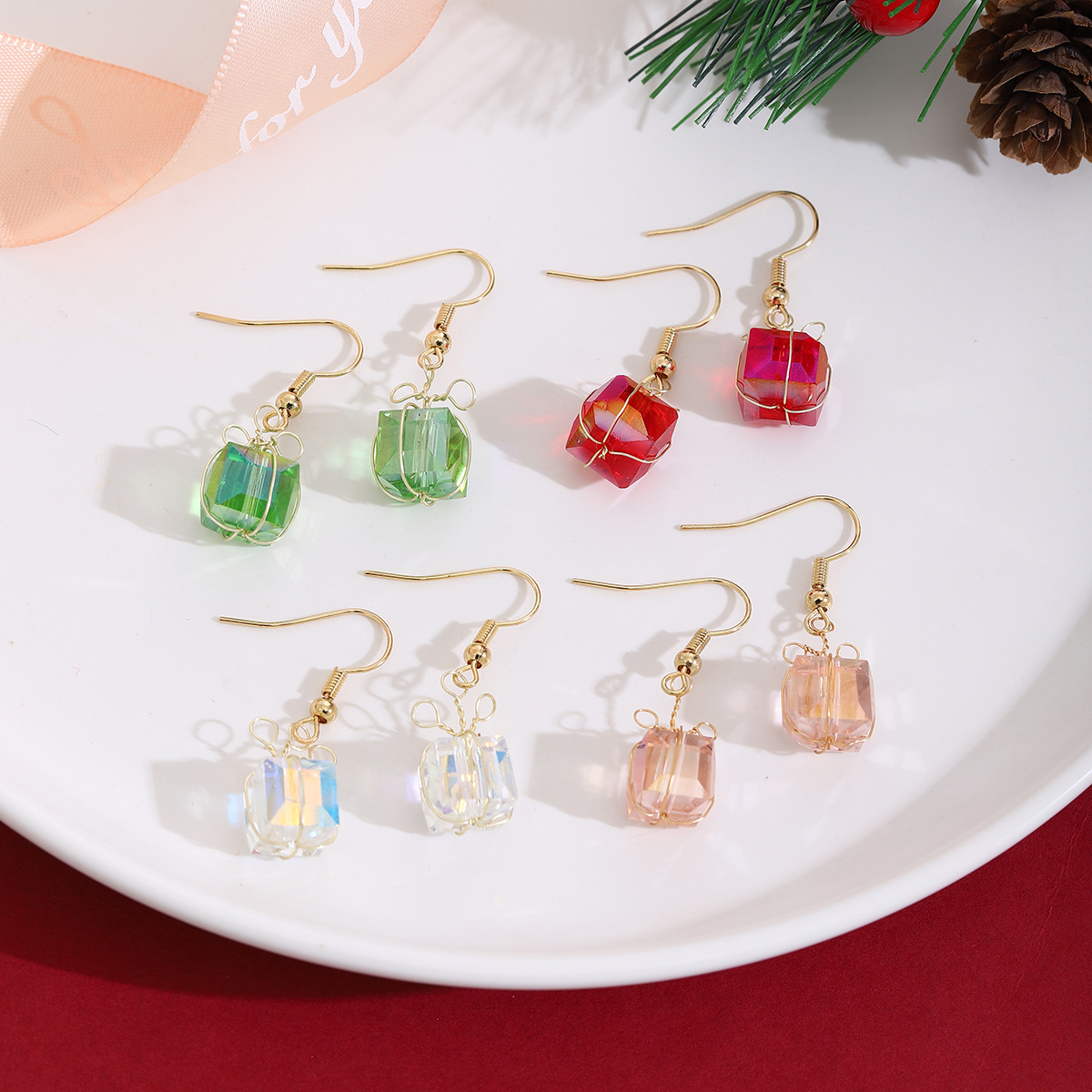 Wholesale Designer Colorful Glass Handmade Gift Box Earring Hook