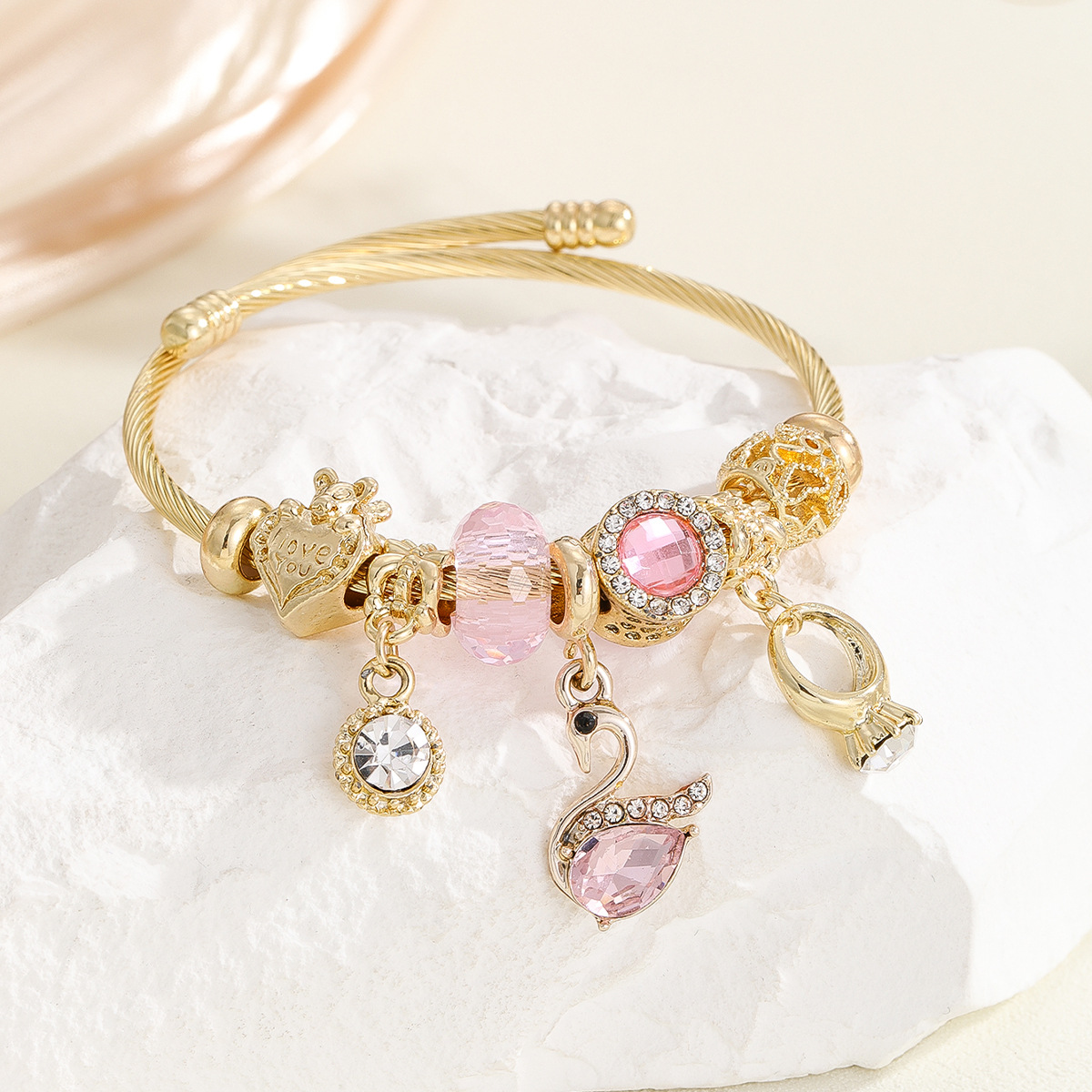 Wholesale Sweet rhinestone heart-shaped bead stainless steel bracelet