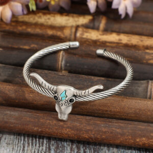 Wholesale Western style cow head inlaid with turquoise opening bracelet