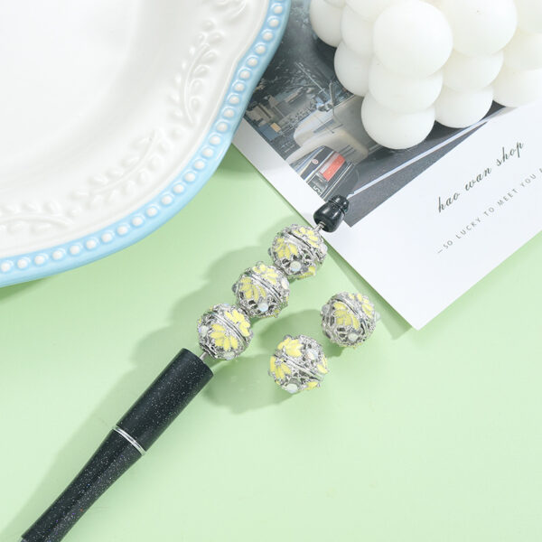 O1CN01JkFhCP25LB0ZvgDLb_2217520477509-0-cib Wholesale antique bamboo leaf handmade accessories silver round beads