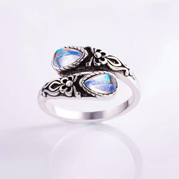 O1CN01JseZm81KrtRVQGb8P_2208340291218-0-cib Wholesale Embossed bow Bosnian style ring
