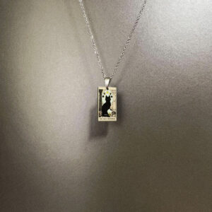 3#Priestess-letter plate d964