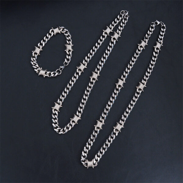 Wholesale Thorny Cuban Chain Stainless Steel Punk Knot Necklace