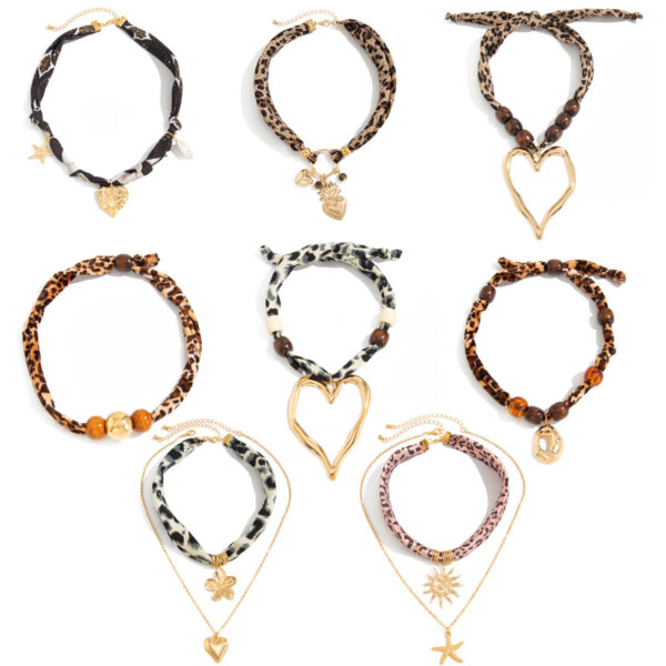 O1CN01KBKGOe23kFcOcUE2f_2588757293-0-cib Wholesale Sweet and cool leopard print f veet clavicle chain