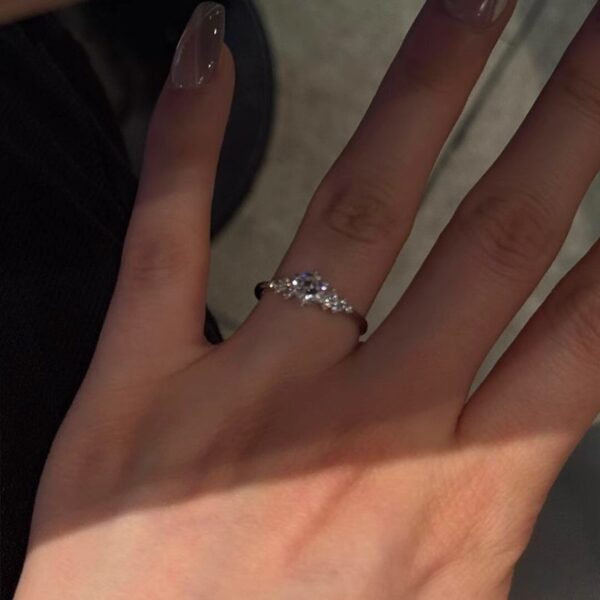 Wholesale Daughter Gold Flash Zircon Ring Light Luxury Ring