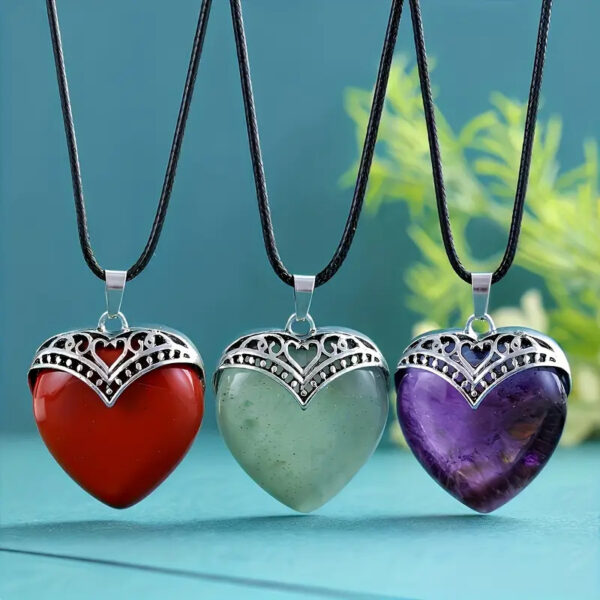 Wholesale Colorful natural stone heart pendant necklace