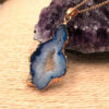 Wholesale Natural stone agate sliced gilded pendant necklace