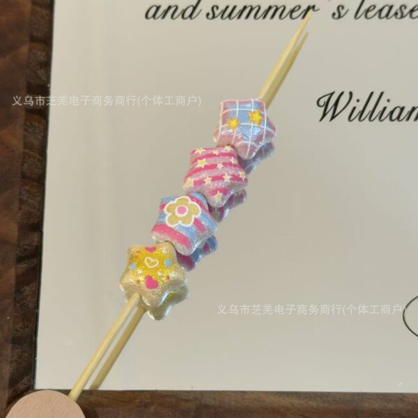 O1CN01KyG0tP1xmBbSXdjeg_2221442006485-0-cib Wholesale 10pcs embossed silk flower grid star Acrylic Beads