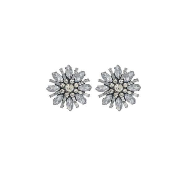 Wholesale Exaggerated diamond studded floral earrings