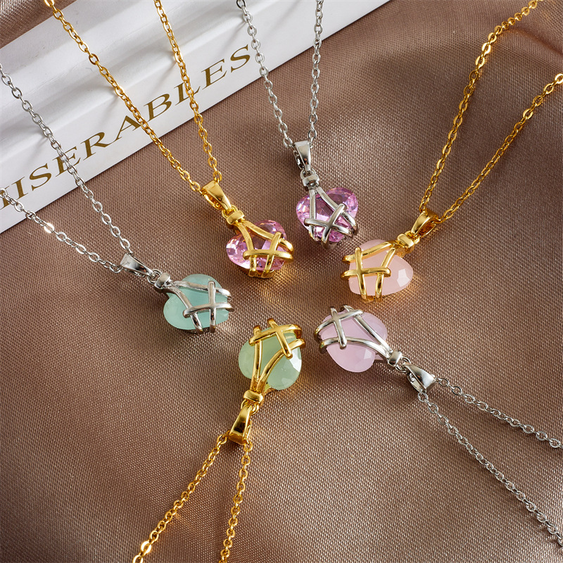 Wholesale birthday Stone Love necklace female niche design luxury design pendant aessories clavicle chain