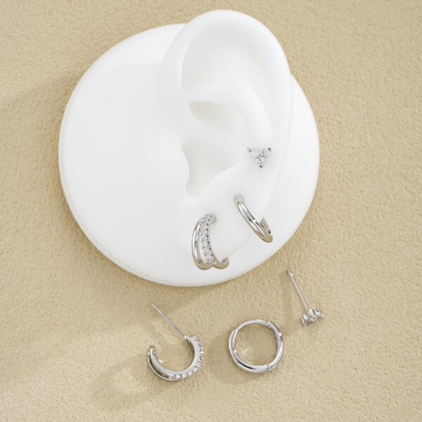 O1CN01LCQ8wI1Yp3gDFRccv_2220666113107-0-cib Wholesale Light Luxury Zircon Simple Hoop Double-Layer Earrings