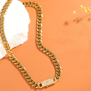 gold necklace / 14k