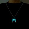 O1CN01LK9VFg2IVKbu790qM_3919529291-0-cib Wholesale Scorpion King Night Light Men's Necklace