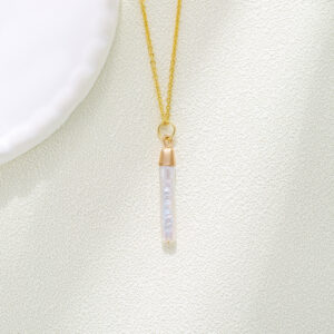 Toothpick baroque necklace