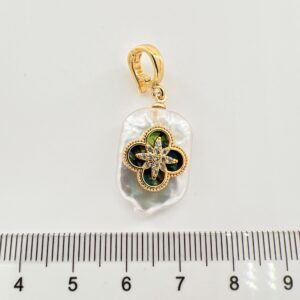 Abalone eight-pointed star