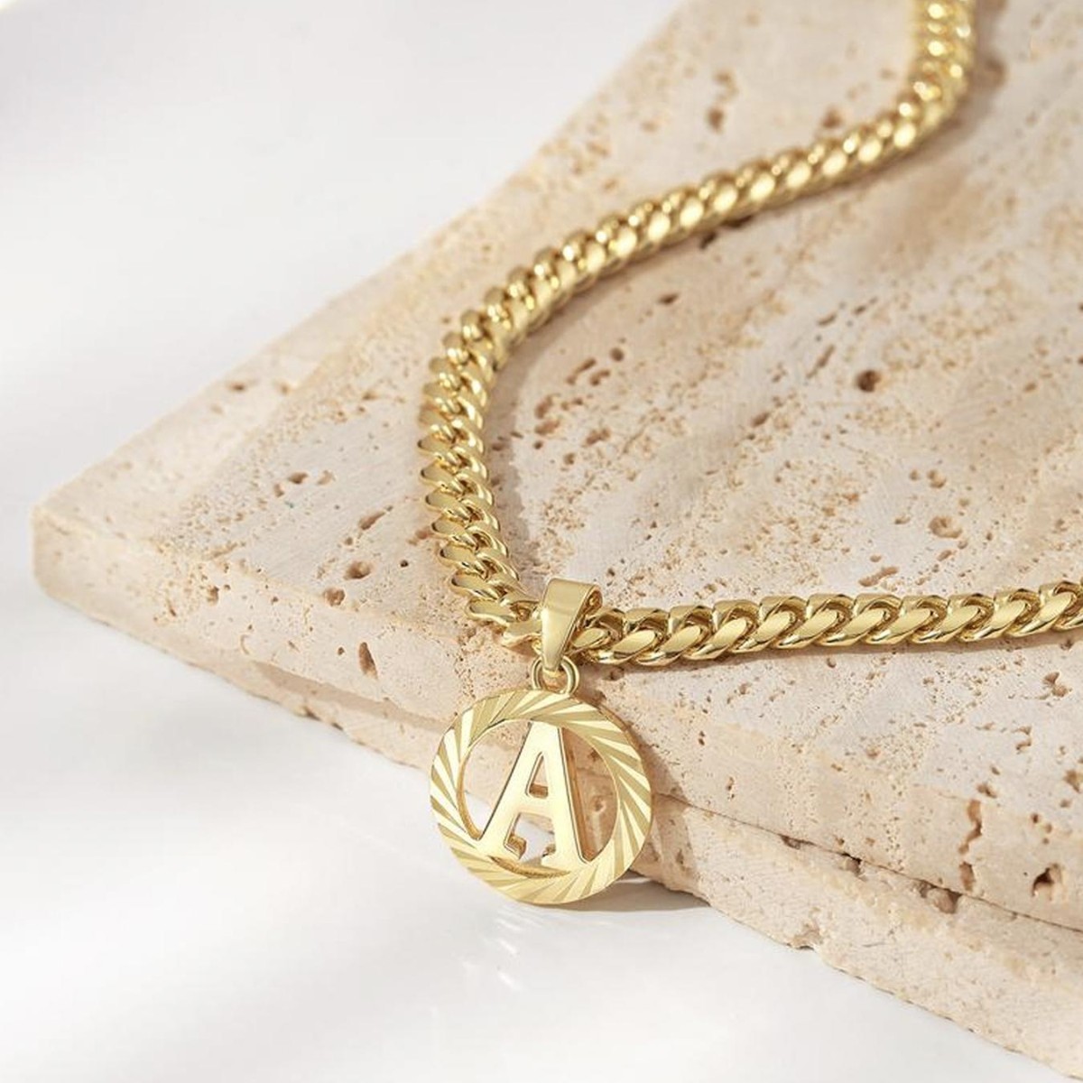 Wholesale Hollow-out 26 gold letter necklace