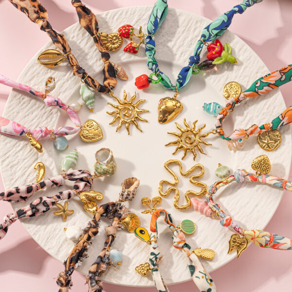 Wholesale Tina European and American Stainless Steel Pendant Necklace Sweet Cool Sexy Style Silk Scarf Braided Colorful Necklace Clavicle Chain Necklace Jewelry