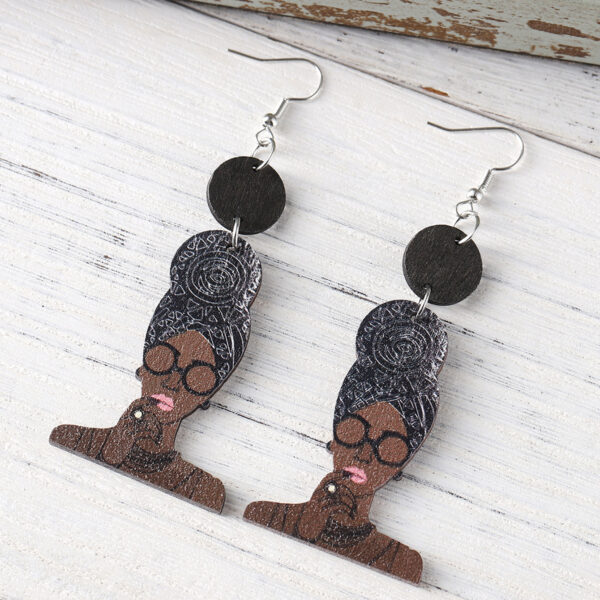 Wholesale Black History African Style Queen Head Pendant Wooden Double-Sided Earrings