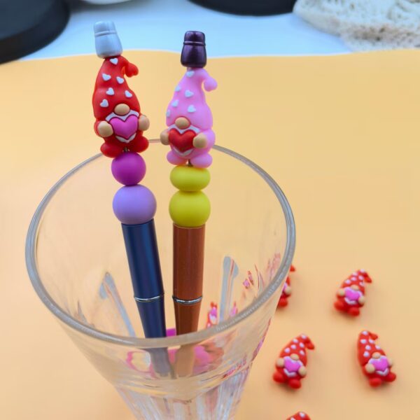 Wholesale 10pcs 3D Cute Children's Creative Beads