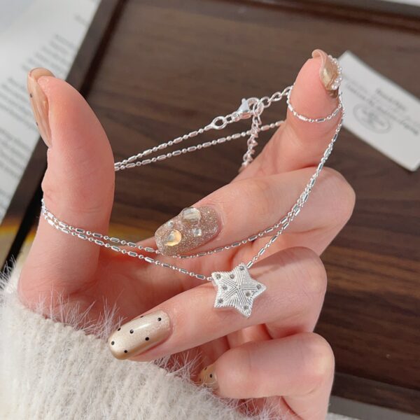 Wholesale Super sparkling frosted brushed star necklace