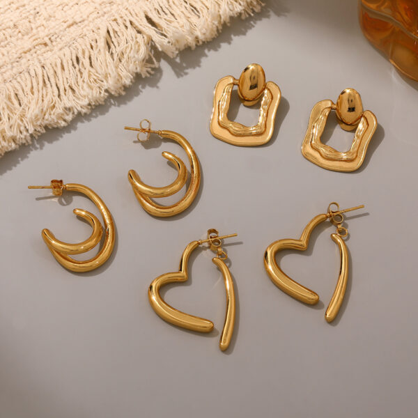 O1CN01MQY3Bo1P9XFoZZ3gq_2218506891798-0-cib Wholesale Stainless steel gold heart gold earrings