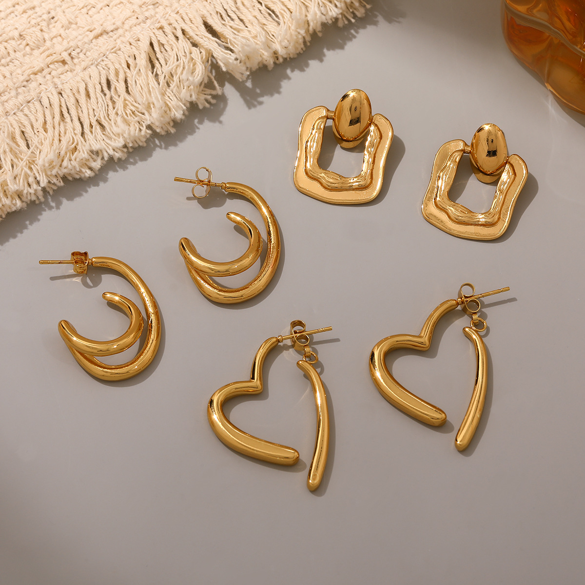 Wholesale Stainless steel gold heart gold earrings