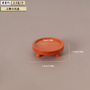Three-legged small tray