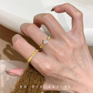 Gold color/square zircon + mercury note combination / Opening is adjustable